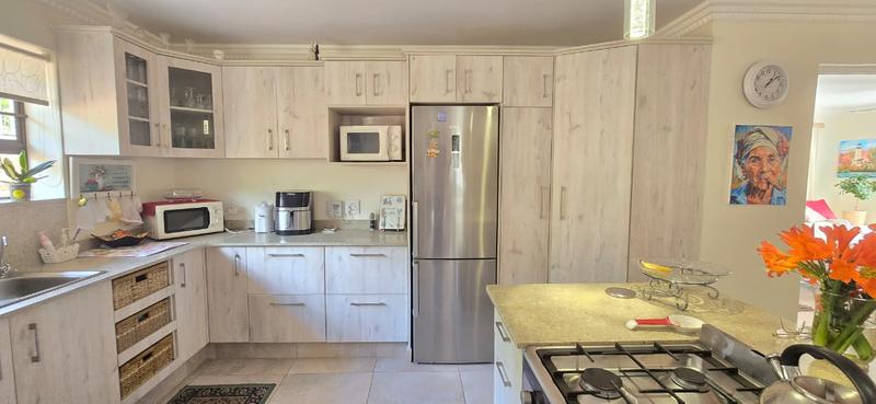2 Bedroom Property for Sale in Hersham Western Cape